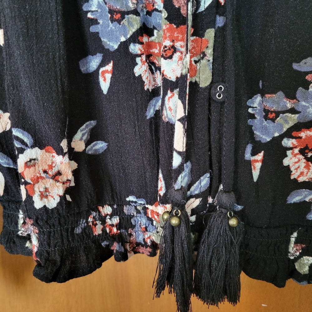 American Rag blouse - Picture 4 of 5